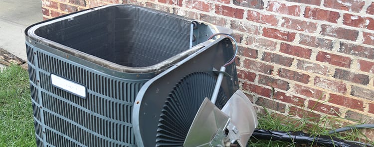 air conditioner with lid off